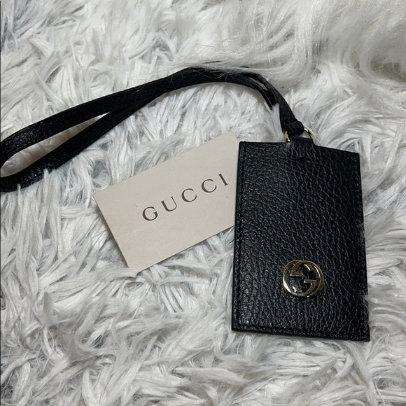gucci luggage tag
